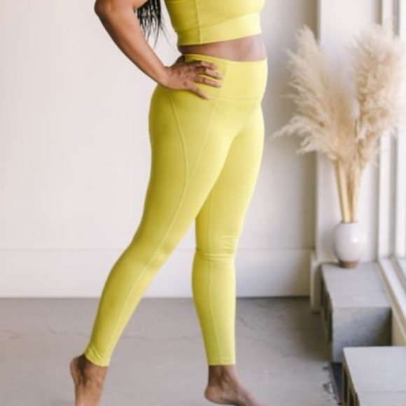 Girlfriend Collective High Rise Compression Leggings Chartreuse FULL LENGTH - Picture 1 of 6